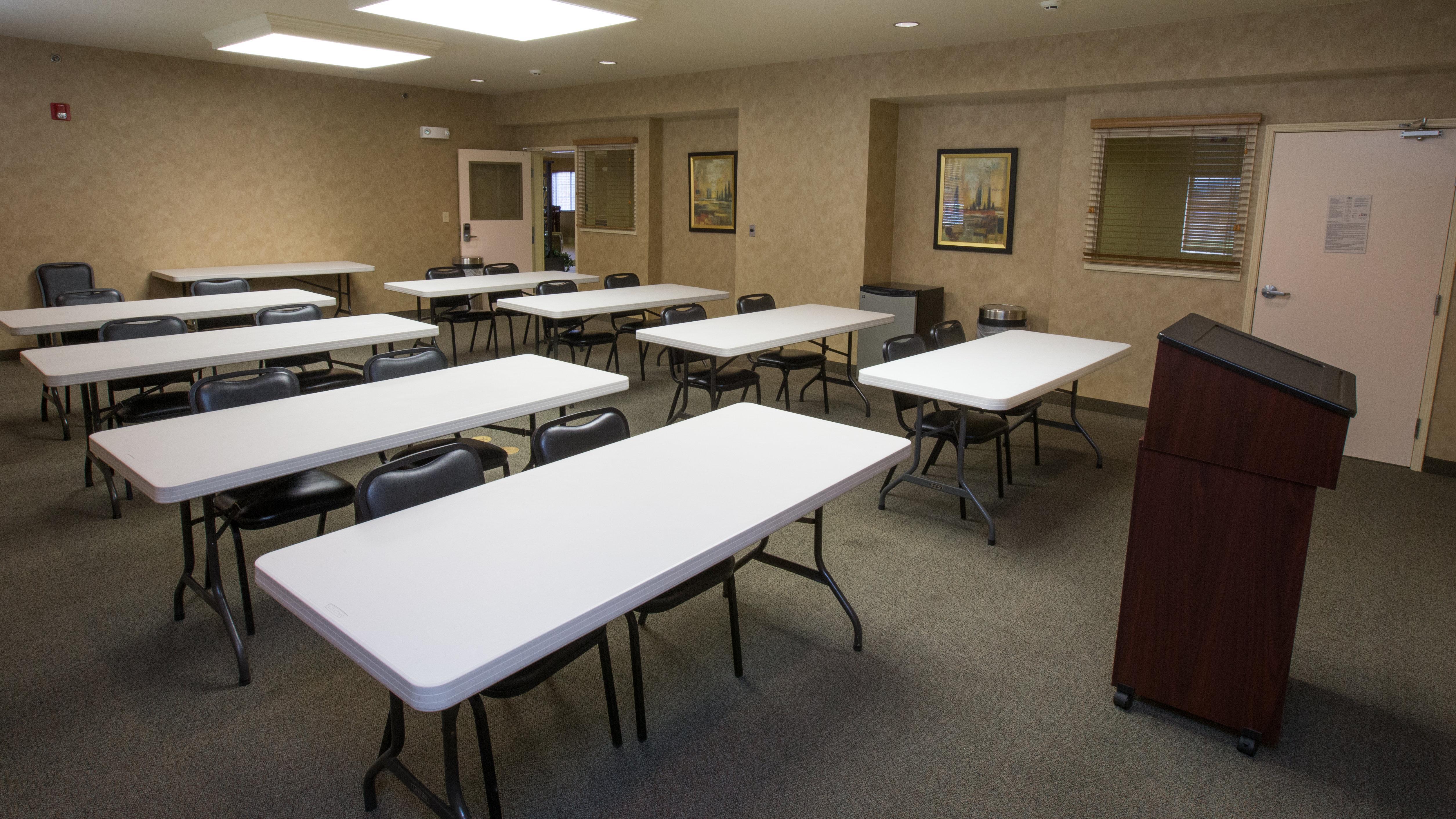 Candlewood Suites Joplin By Ihg Exterior photo