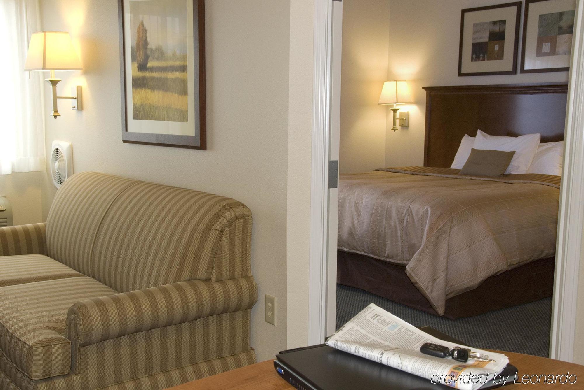 Candlewood Suites Joplin By Ihg Room photo